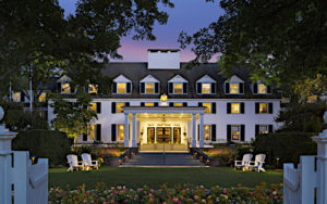 offer-invites-woodstock-inn-800x500